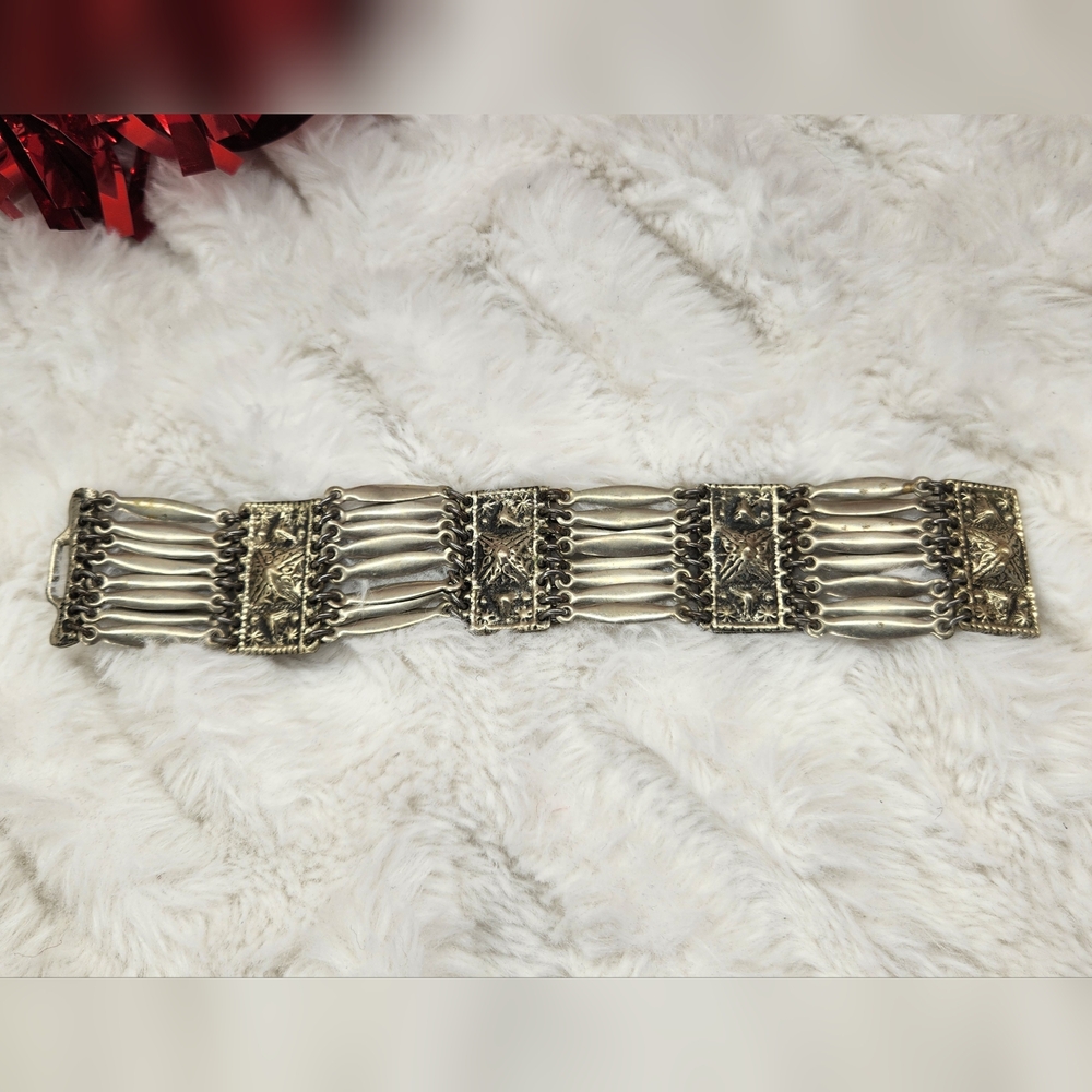 Vintage Taxco Silverwork (40's-70's) 925 Sterling Silver Mexican Taxco Bracelet
